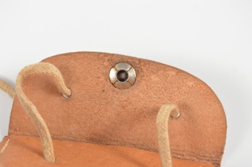 Erkennungsmarke pouch
