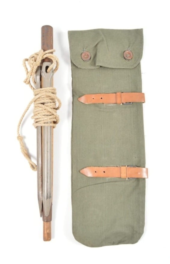 POKROWIEC WRAZ Z PALIKAMI/ SZPILKAMI I LINKĄ DO NAMIOTU