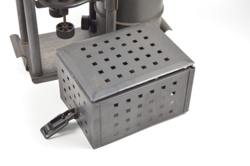 Kraftstoff-Heizkocher 1943