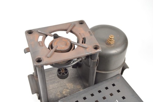 Kraftstoff-Heizkocher 1943