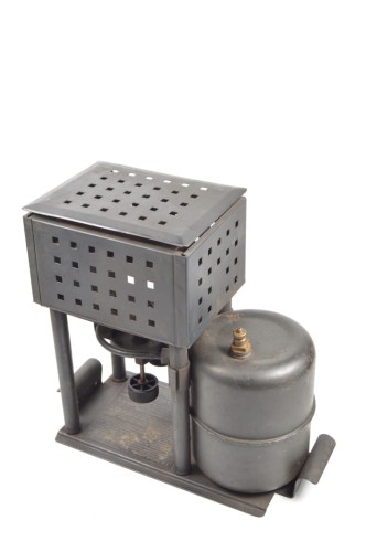 Kraftstoff-Heizkocher 1943