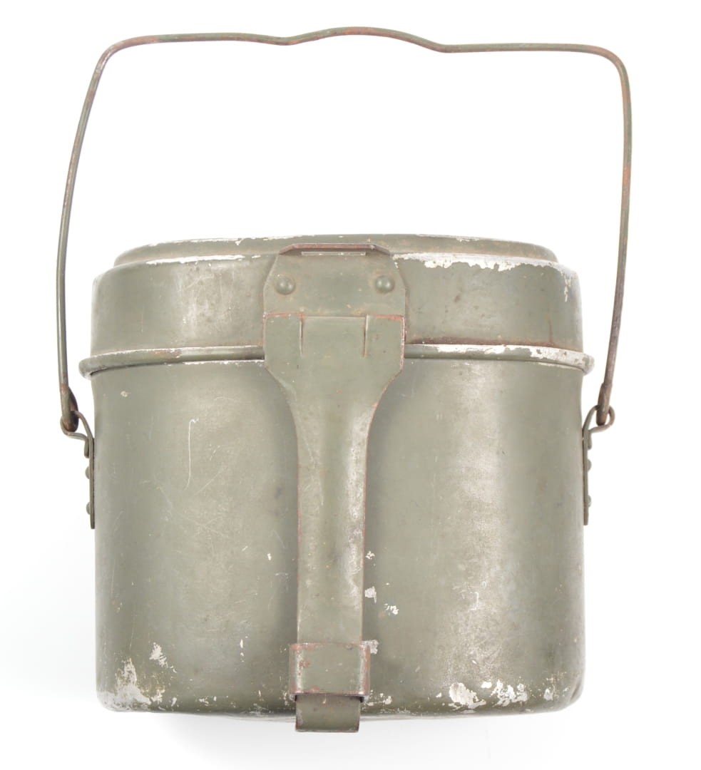 MENAŻKA M31 WłOSKA PRODUKCJA SYGN. SV 44