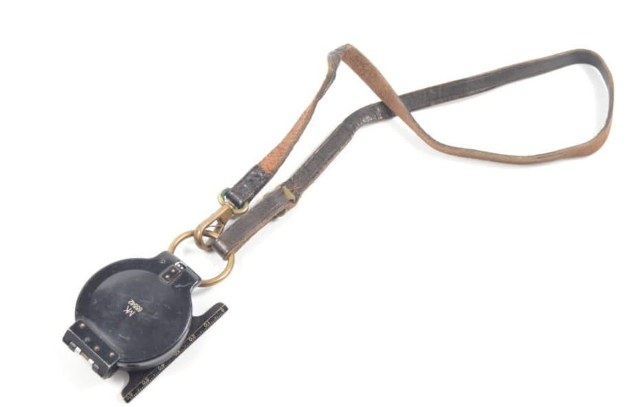 KOMPAS WOSJKOWY WRAZ Z PASKIEM SYGN. MK