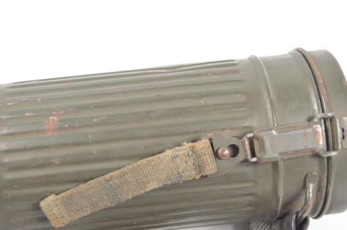 Gasmaske M38 mit Blechbüchse
